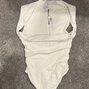 Aritzia Contour White  Bodysuit